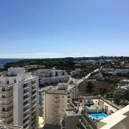 13c Oura - Casas & Papeis Apartment